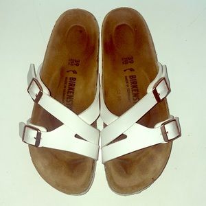 Like NEW Yao style Birkenstock sandal!